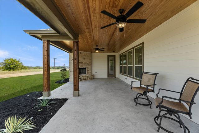 441 Collum View, Azle, TX 76020