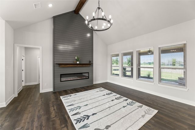 441 Collum View, Azle, TX 76020