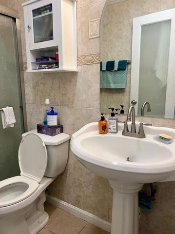 1333 S Dixie Highway 202, Deerfield Beach, FL 33441