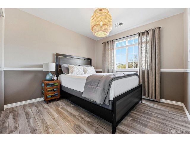 6800 W Remington Pl, Littleton, CO 80128