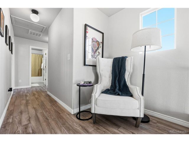 6800 W Remington Pl, Littleton, CO 80128