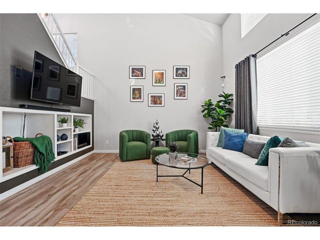 6800 W Remington Pl, Littleton, CO 80128