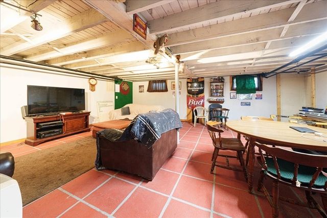 25 Marilyn Drive, Auburn, MA 01501