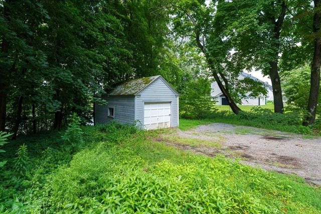 25 Marilyn Drive, Auburn, MA 01501