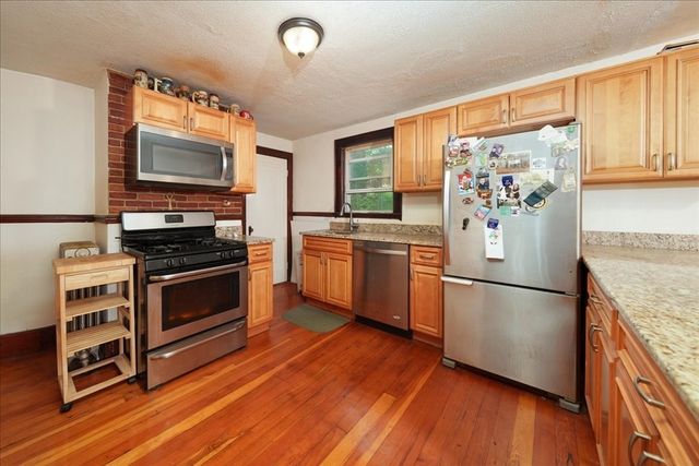 25 Marilyn Drive, Auburn, MA 01501