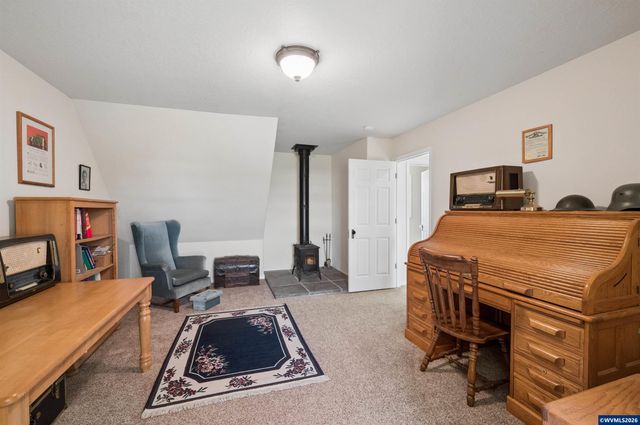 10124 Wiseacre NE Ln, Aurora, OR 97002