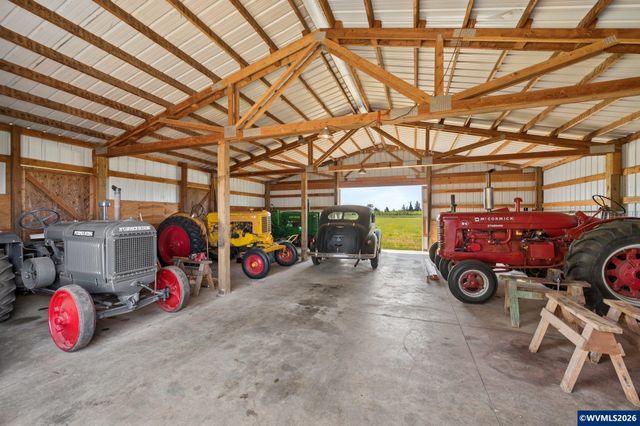 10124 Wiseacre NE Ln, Aurora, OR 97002