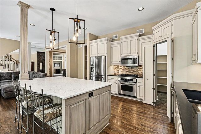 14659 S Garnett Street, Olathe, KS 66062