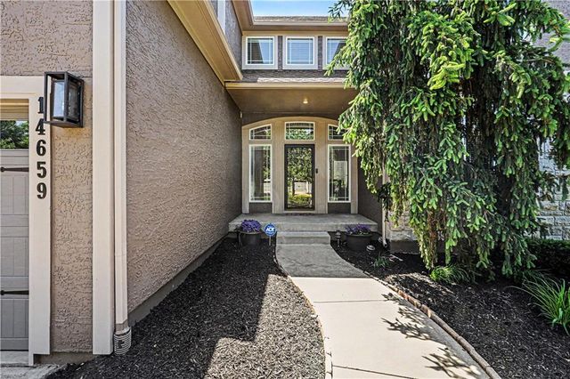 14659 S Garnett Street, Olathe, KS 66062