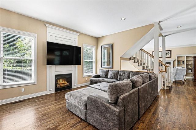 14659 S Garnett Street, Olathe, KS 66062