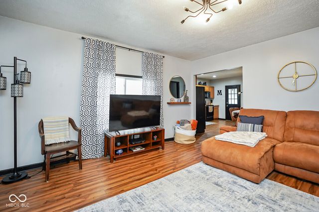 209 N Plum Street, Fairland, IN 46126