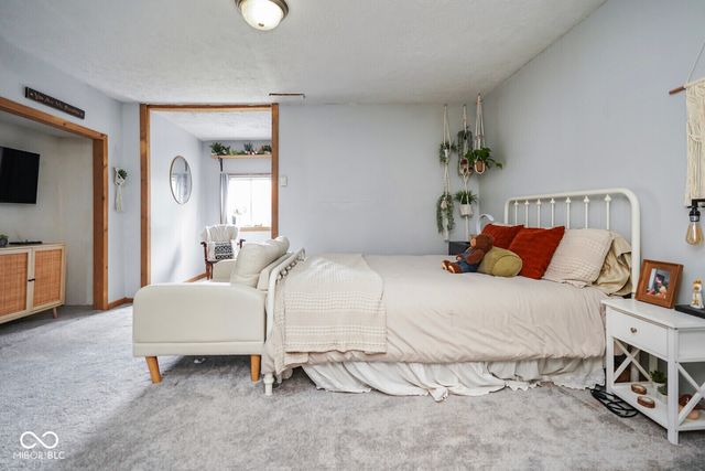 209 N Plum Street, Fairland, IN 46126