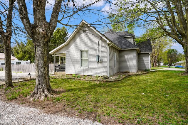 209 N Plum Street, Fairland, IN 46126