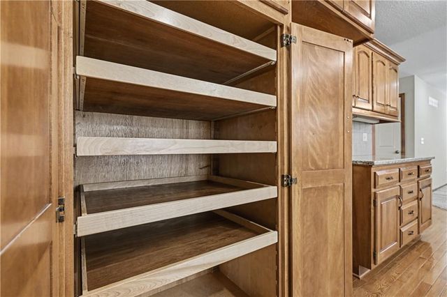 15402 S Hillside Street, Olathe, KS 66062