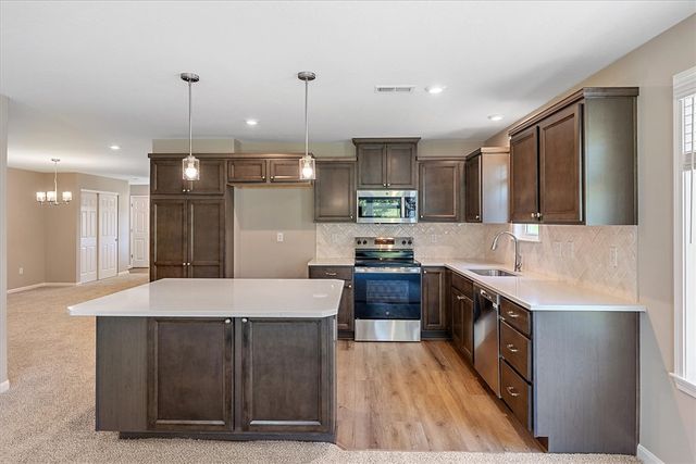 2651 Verdant Lane 759-203, Fairborn, OH 45324