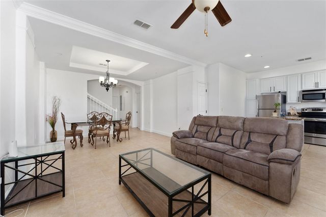 2616 BELLA VISTA DRIVE, Davenport, FL 33897