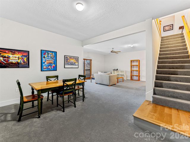 130 Cross Vine Drive, Tuckasegee, NC 28783