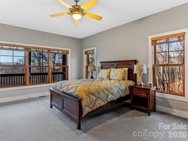 130 Cross Vine Drive, Tuckasegee, NC 28783