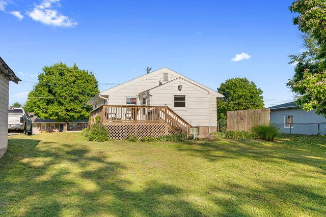 816 S College Street, Nevada, MO 64772
