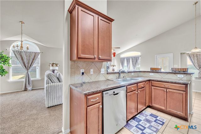 2305 Lindsey Drive, Copperas Cove, TX 76522