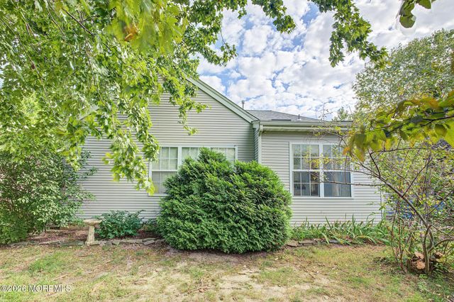1 Marina Way, Little Egg Harbor, NJ 08087