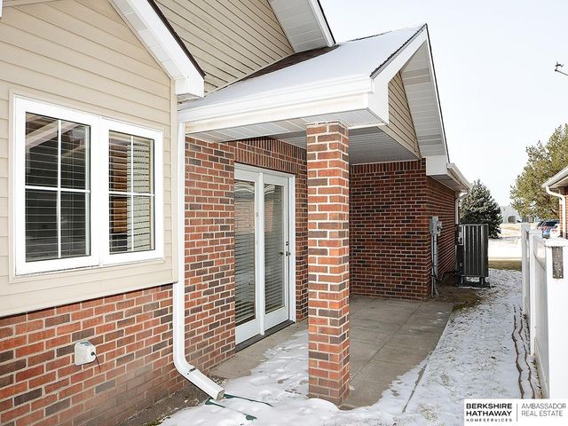 10330 N 140th Street, Waverly, NE 68462