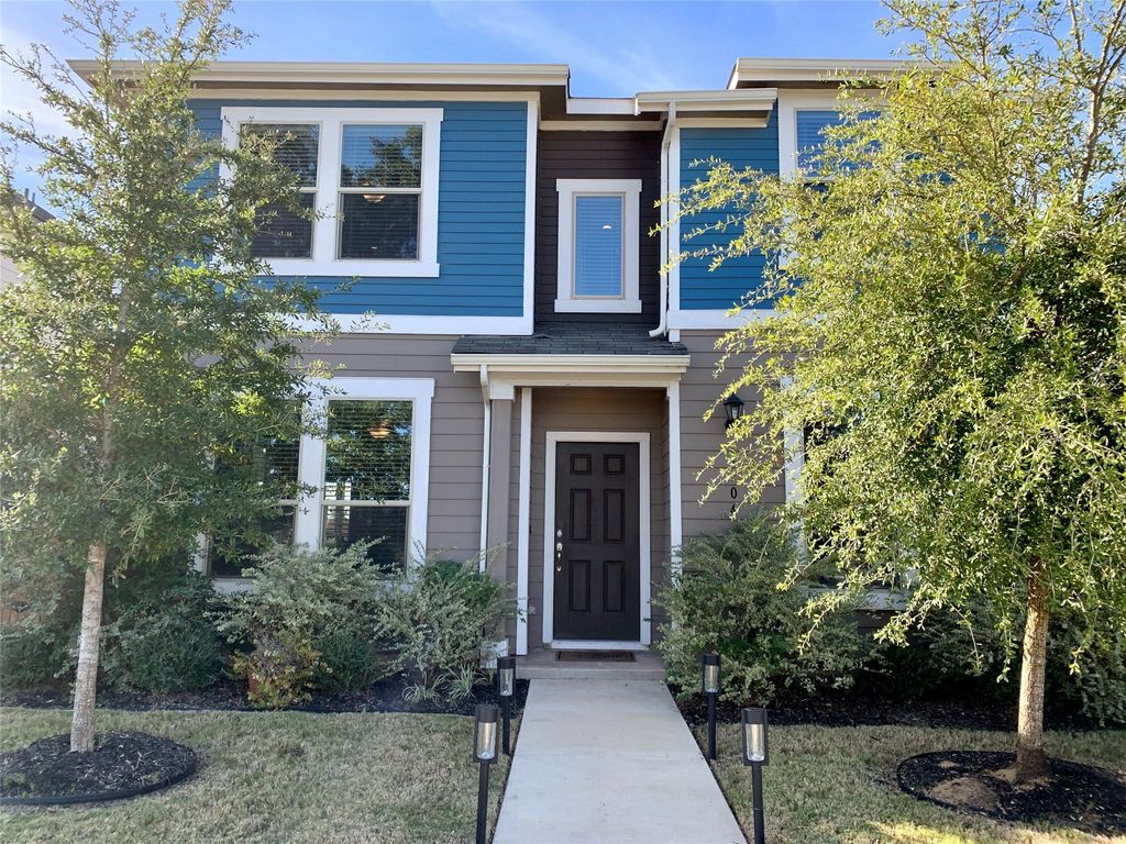 1704 Los Olivios WAY, Austin, TX 78725