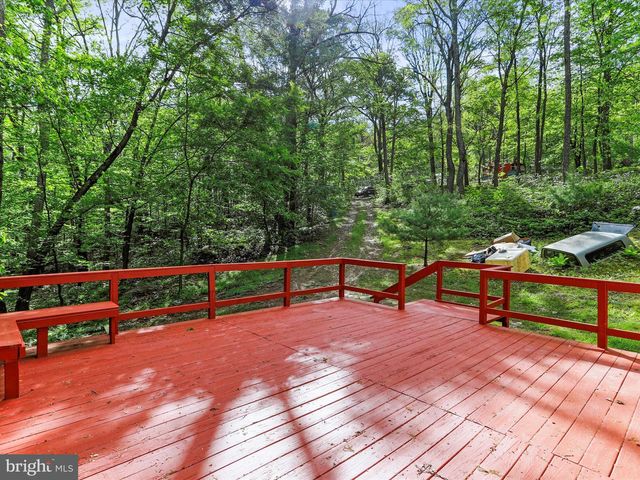 153 BEAR TRACK ROAD, Augusta, WV 26704