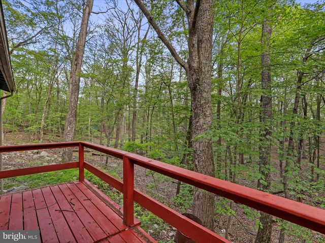 153 BEAR TRACK ROAD, Augusta, WV 26704