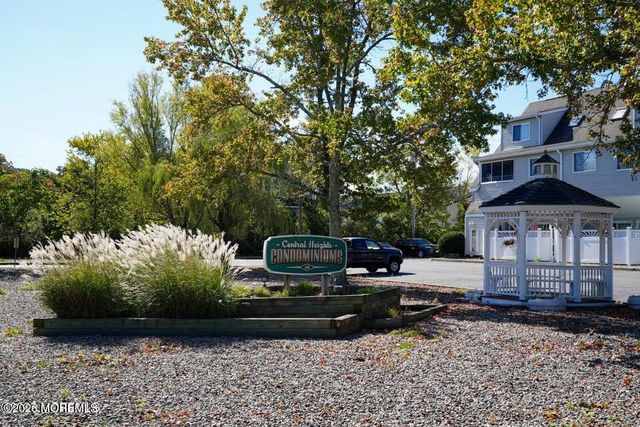 145 Central Avenue 12A, Island Heights, NJ 08732