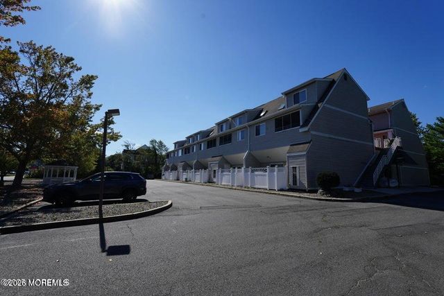 145 Central Avenue 12A, Island Heights, NJ 08732