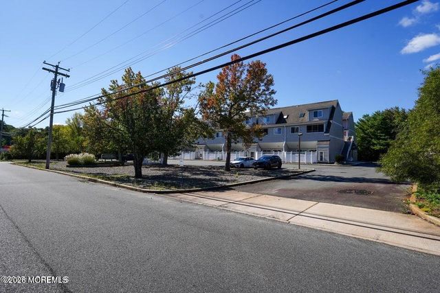 145 Central Avenue 12A, Island Heights, NJ 08732
