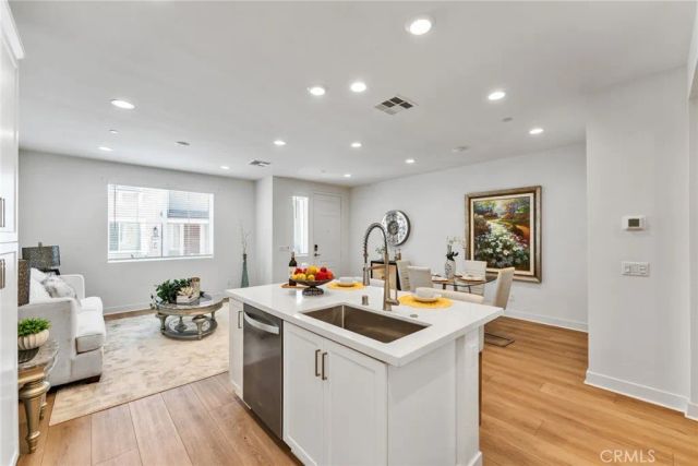 4230 S Hibiscus Paseo South 91, Ontario, CA 91761