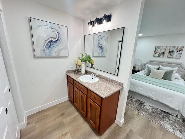 9201 Medallion Way, Sacramento, CA 95826