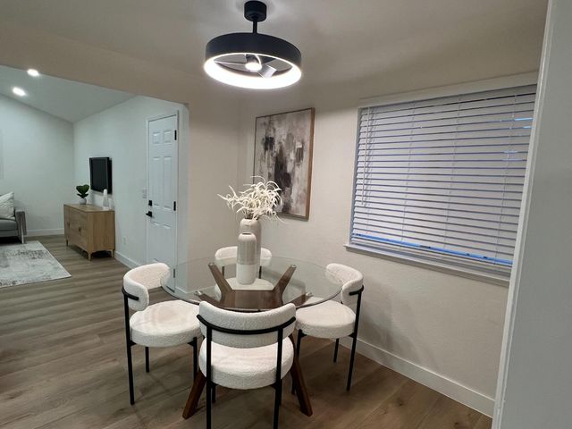 9201 Medallion Way, Sacramento, CA 95826