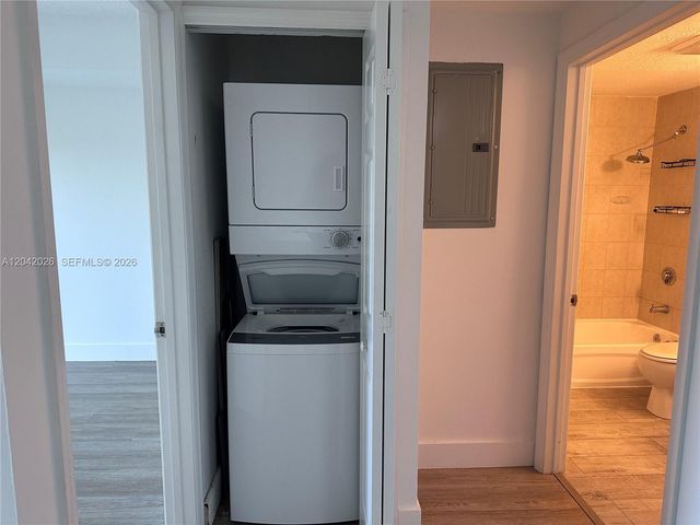 3410 Coral Way 406, Miami, FL 33145