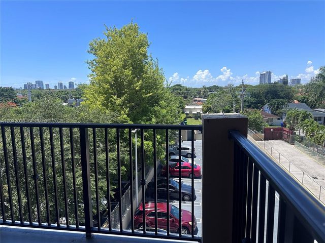 3410 Coral Way 406, Miami, FL 33145