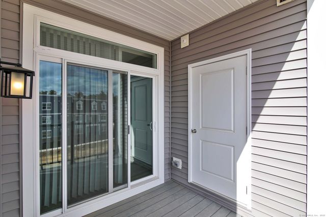 280 Salmon Brook Street 4304A, Granby, CT 06035