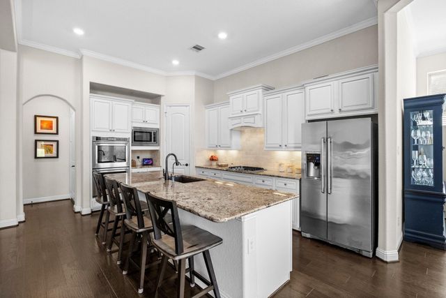 6318 Sunstone Falls Lane, Katy, TX 77493