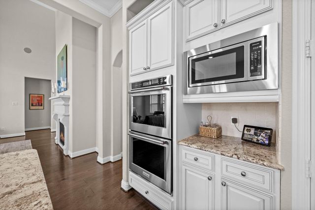 6318 Sunstone Falls Lane, Katy, TX 77493