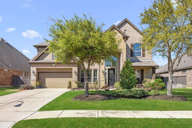 6318 Sunstone Falls Lane, Katy, TX 77493