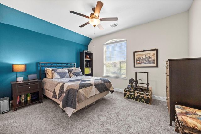 6318 Sunstone Falls Lane, Katy, TX 77493