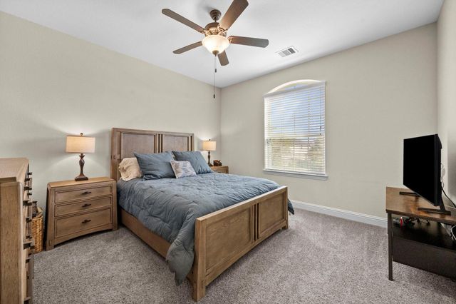 6318 Sunstone Falls Lane, Katy, TX 77493