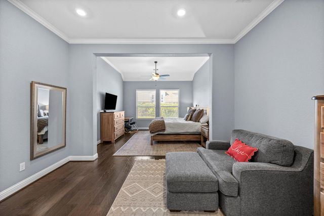 6318 Sunstone Falls Lane, Katy, TX 77493