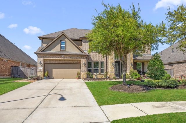 6318 Sunstone Falls Lane, Katy, TX 77493
