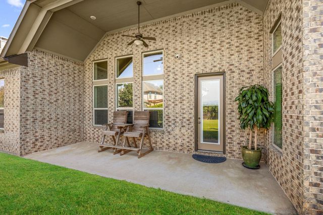 6318 Sunstone Falls Lane, Katy, TX 77493