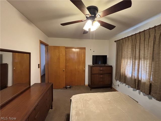 1924 Westwood Drive NW, Warren, OH 44485