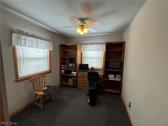 1924 Westwood Drive NW, Warren, OH 44485