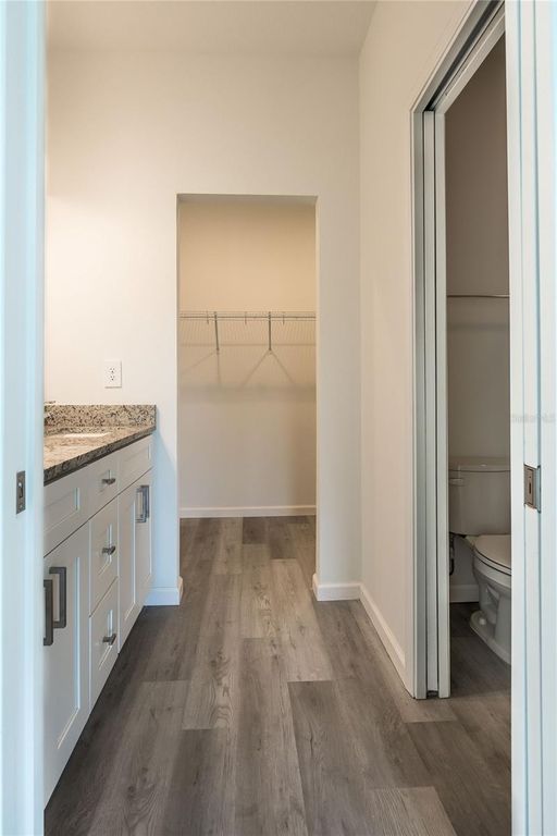 Image 22 of property listing at 5365 VISTA LAGO DRIVE, Orlando, FL 32811