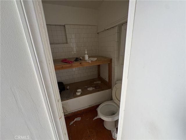 1644 S Wilton Pl 2, Los Angeles, CA 90019